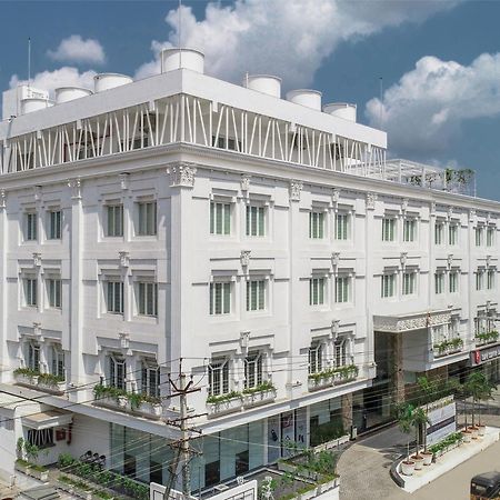 Hotel Annapurna De Royal Guntūr Екстериор снимка