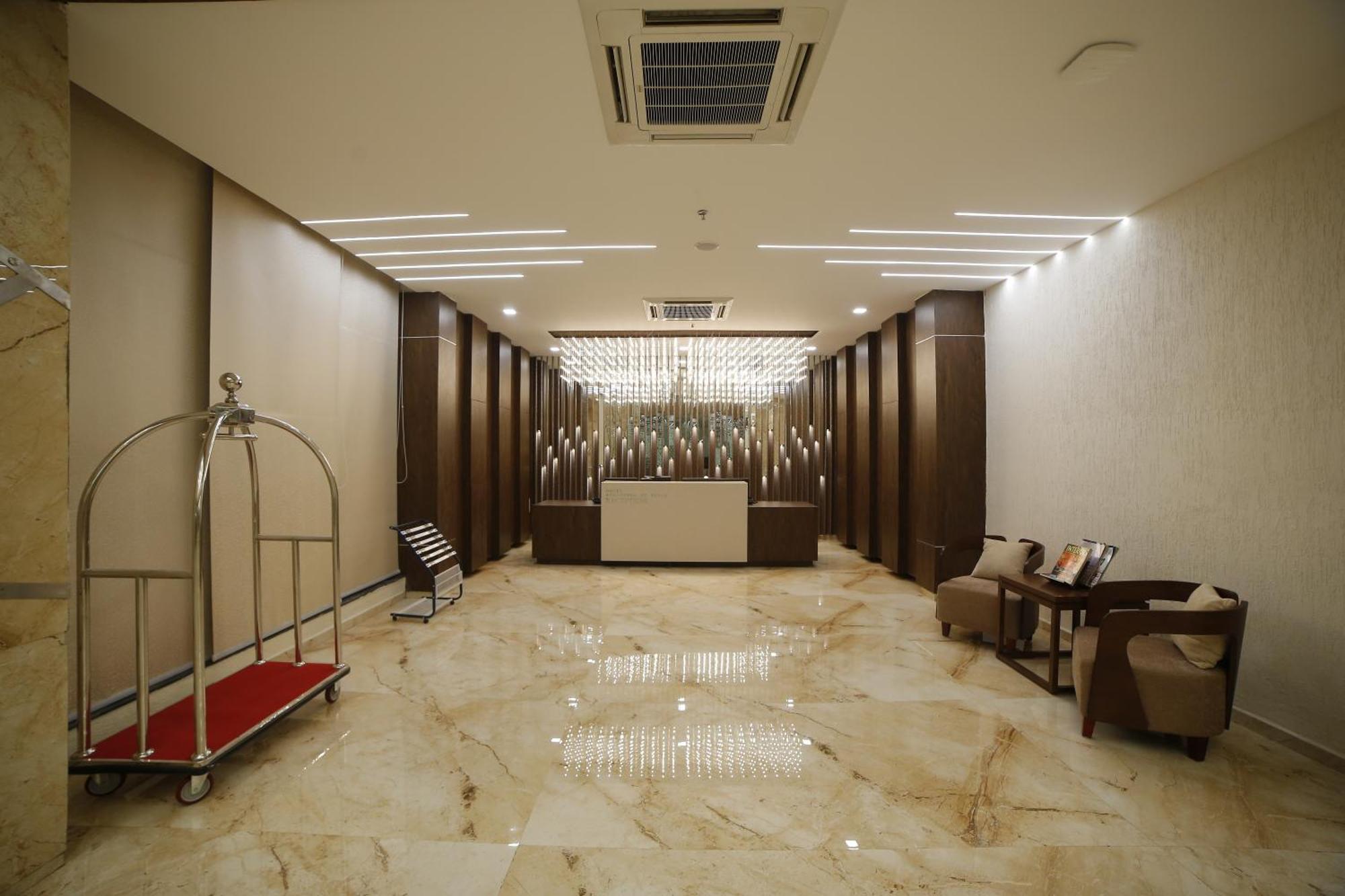 Hotel Annapurna De Royal Guntūr Екстериор снимка